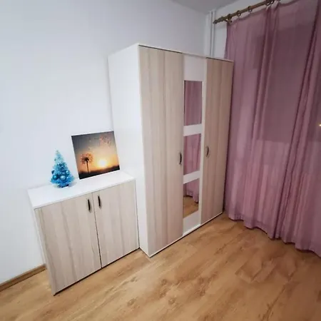 Apartament Ciresica Κονστάντζα